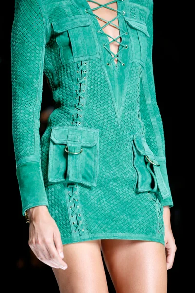 Look 37